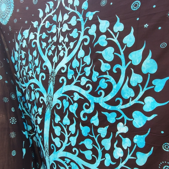 Blue Elephant Tree of Life Tapestry - Picture 4 of 6